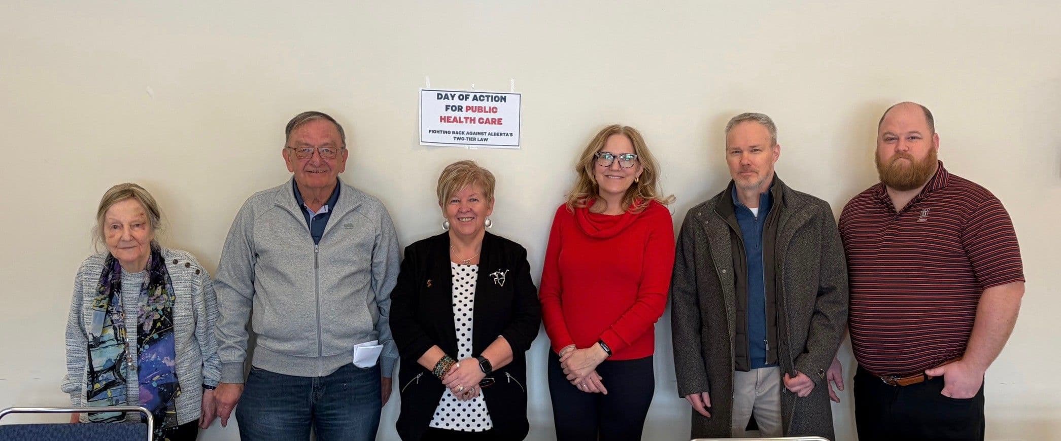 La PEI Health Coalition tient une conférence de presse pour s’opposer au projet de loi 11 de l’Alberta